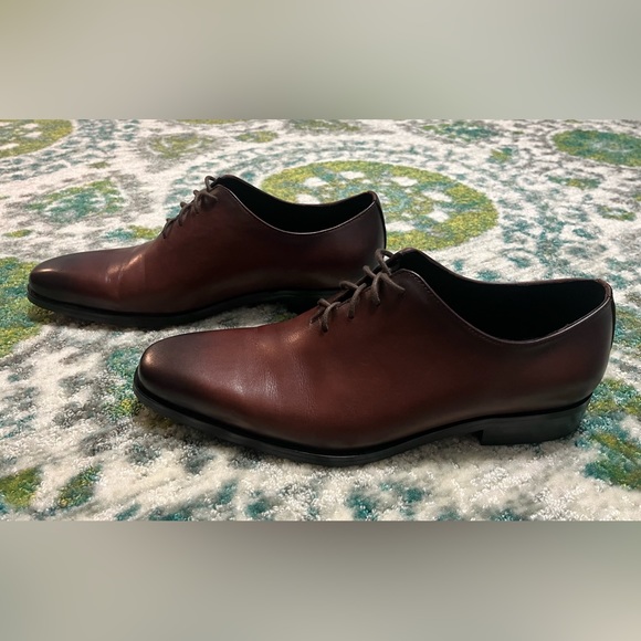 DRESS SHOES, MEN’s, BROWN- Sharp & Fashionable, Seamless Cut Leather - Picture 2 of 8